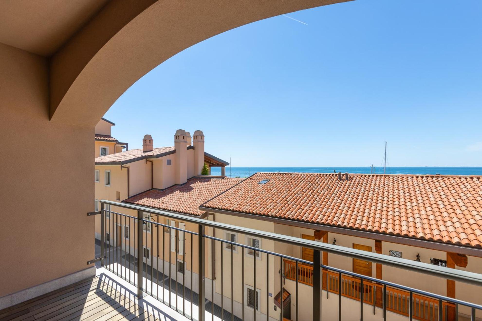 סיסטיאנה Portopiccolo Apartments מראה חיצוני תמונה