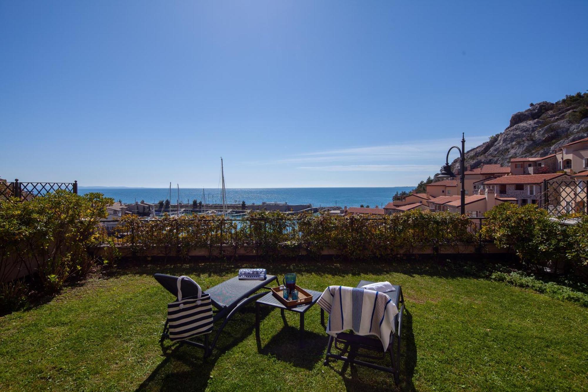 סיסטיאנה Portopiccolo Apartments מראה חיצוני תמונה